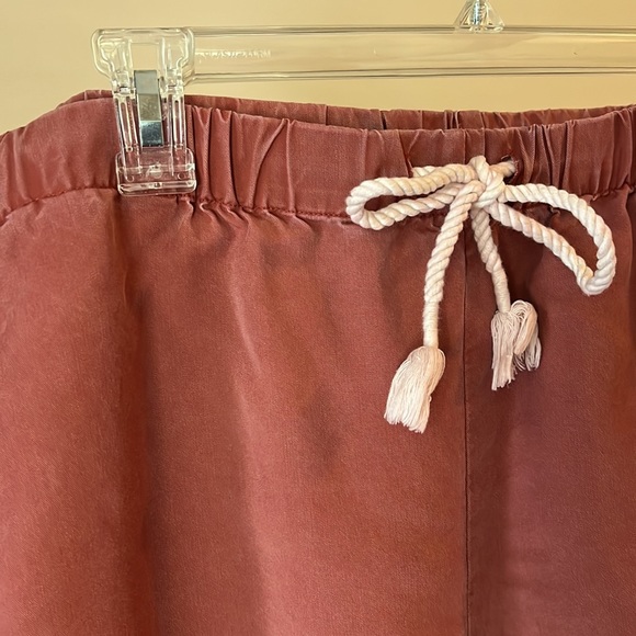 UpWest All Around Short XL - Picture 4 of 5